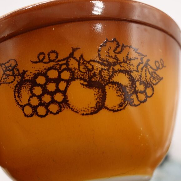 Pyrex Corning 1.5 Pint Small Bowl Brown Ombre Old Orchard Fruit Pattern Bowl - Picture 4 of 8